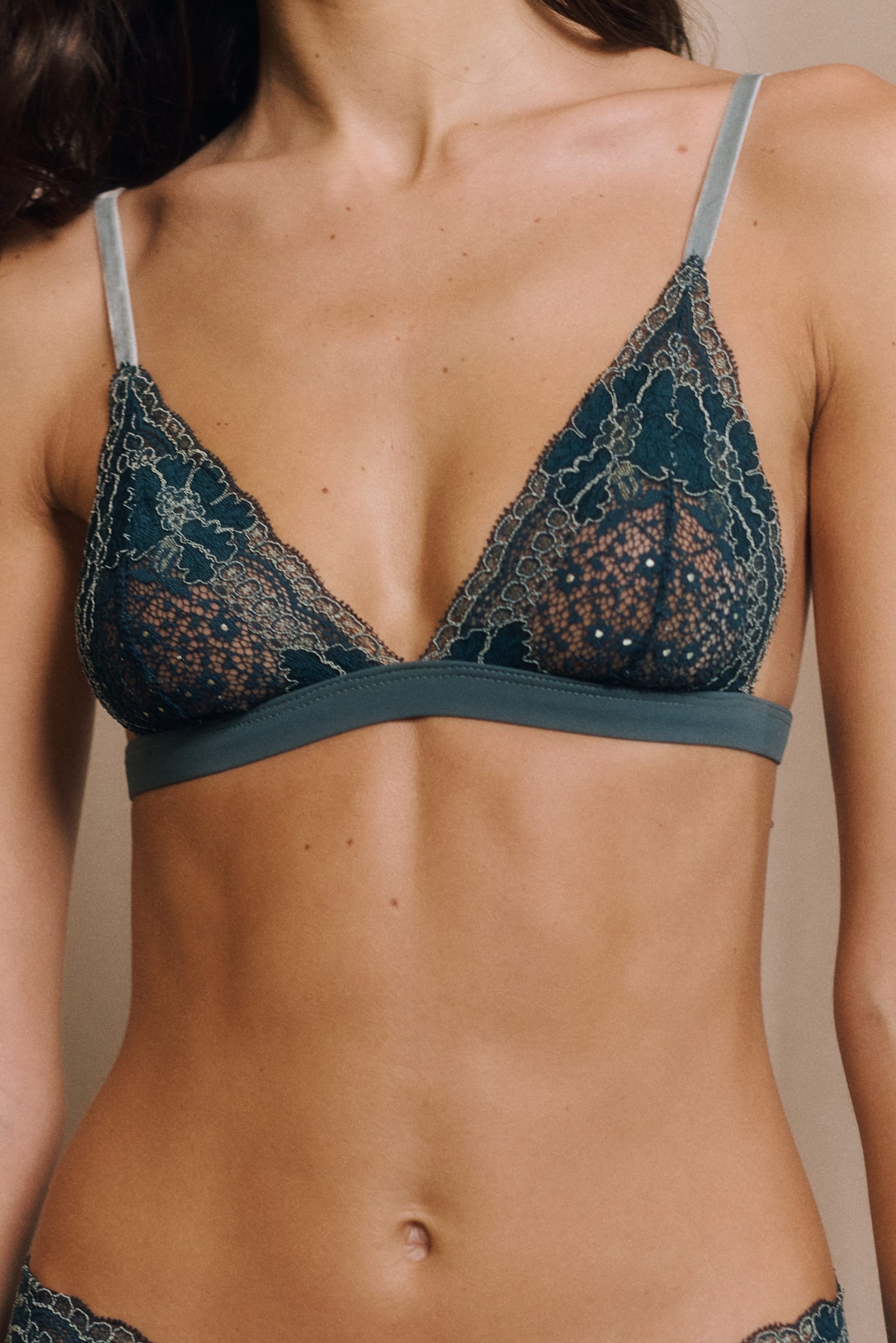 TOP LENCERO CERES
