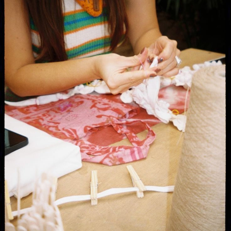 Inspiración artística y bocetos de Bellas Artes aplicados a la creación de colecciones de moda baño.