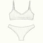 Taller de personalización de lencería de Camila CTG en Barcelona. Es una experiencia de 2 horas (120€) donde personalizas un set de lencería.